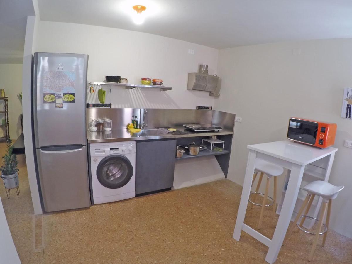 San Polo Family Apartment Venesia Bagian luar foto